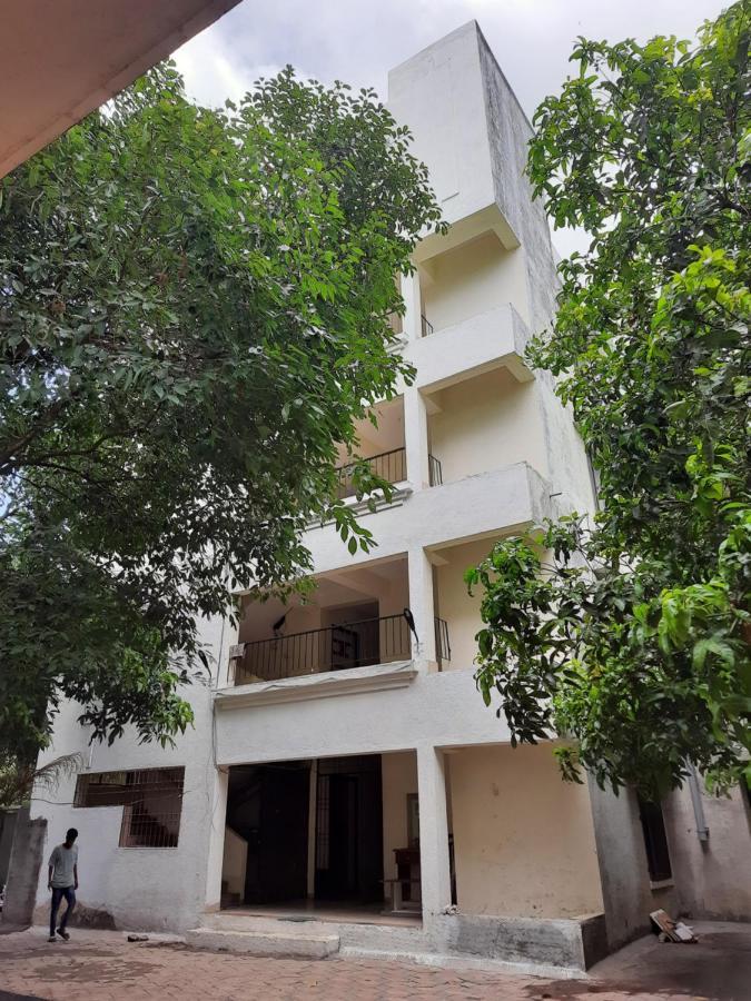 The Palm View Daman Exterior photo
